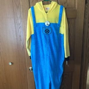 Minion onsie adult xl